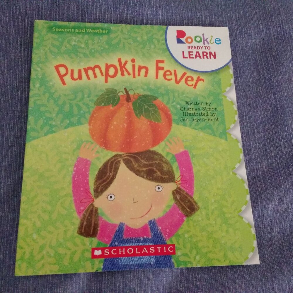 Pumpkin Fever by Charnan Simon 2012 New paperback